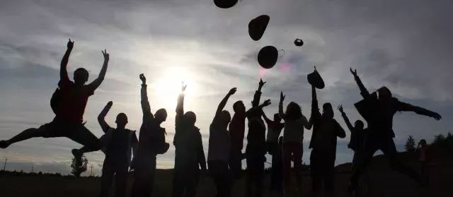 学生赚钱方法月入过千,大学零成本赚钱小妙招