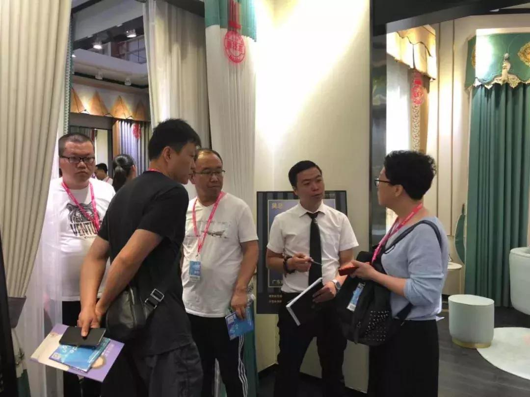 居然之家合作伙伴——佳美嘉丨垂感大师荣获“色彩艺术奖”殊荣