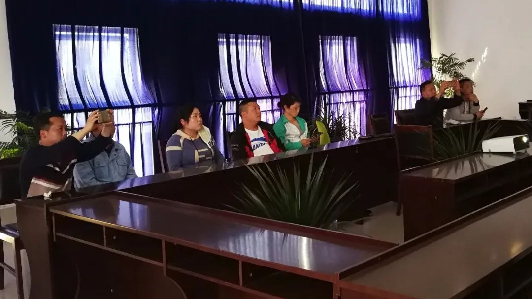 如何预防产后乳腺炎,产后疾病预防与护理