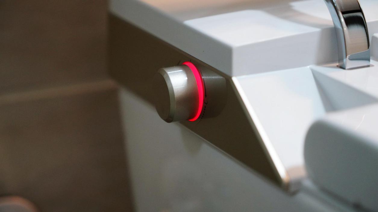 九牧科勒toto智能马桶哪个好,toto和箭牌九牧智能马桶哪个好