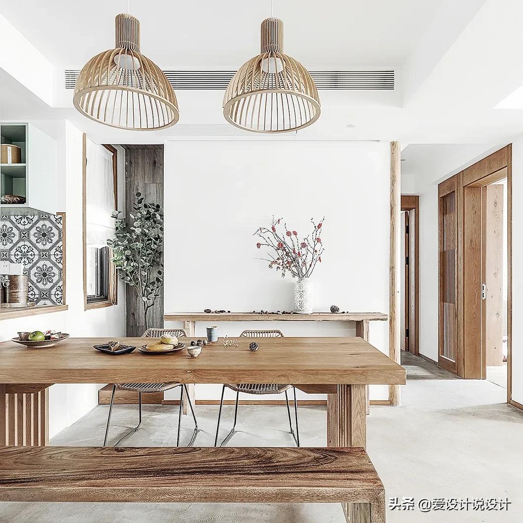 原木是让人清新脱俗的风格,现代简约和原木风混搭