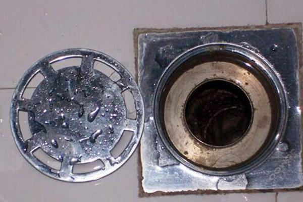 下水道堵住了怎么快速通方法,下水道堵住了怎么办有什么方法