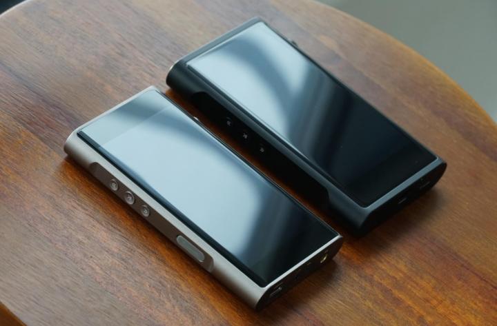 拥有一台苹果手机和华为手机,又一款华为手机新机