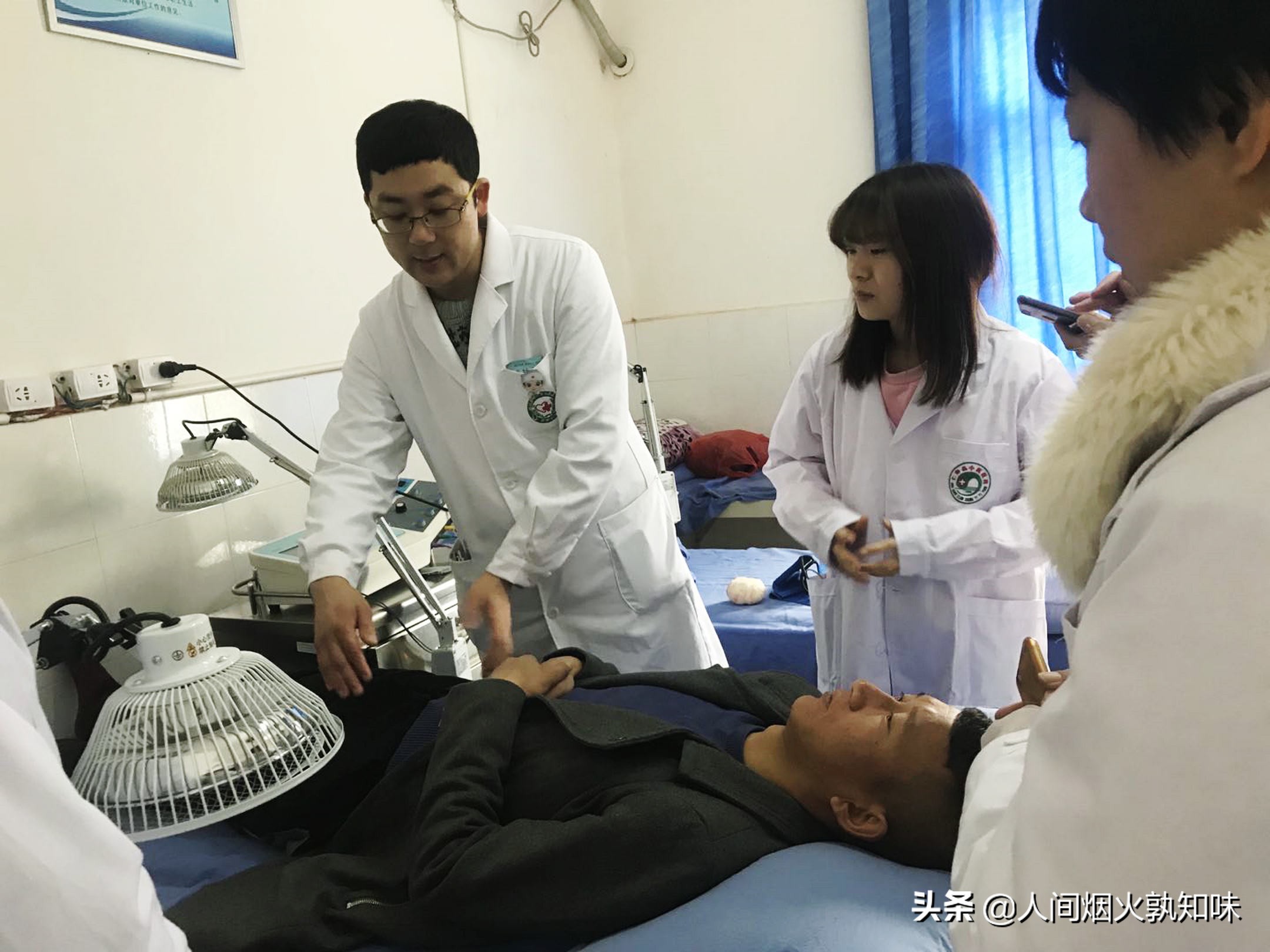 医生妙手回春为许多人解除了病痛,为妙手回春的医生点赞