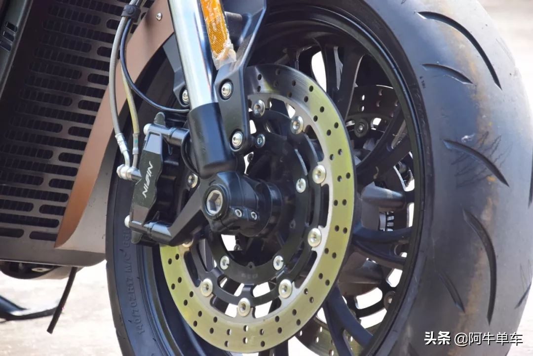 又帅又大马力的摩托车,又帅性能又好的摩托车