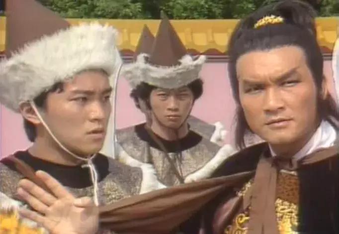 周星驰经典片段死跑龙套,你个跑龙套的