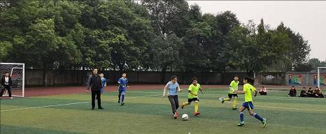 足球从娃娃抓起,足球要从娃娃抓起例子