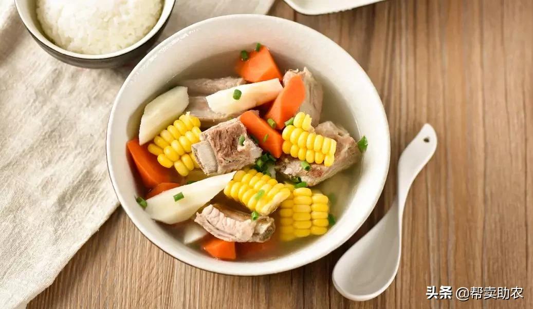 来自云南大山新鲜的橙子,新鲜爆甜水果玉米