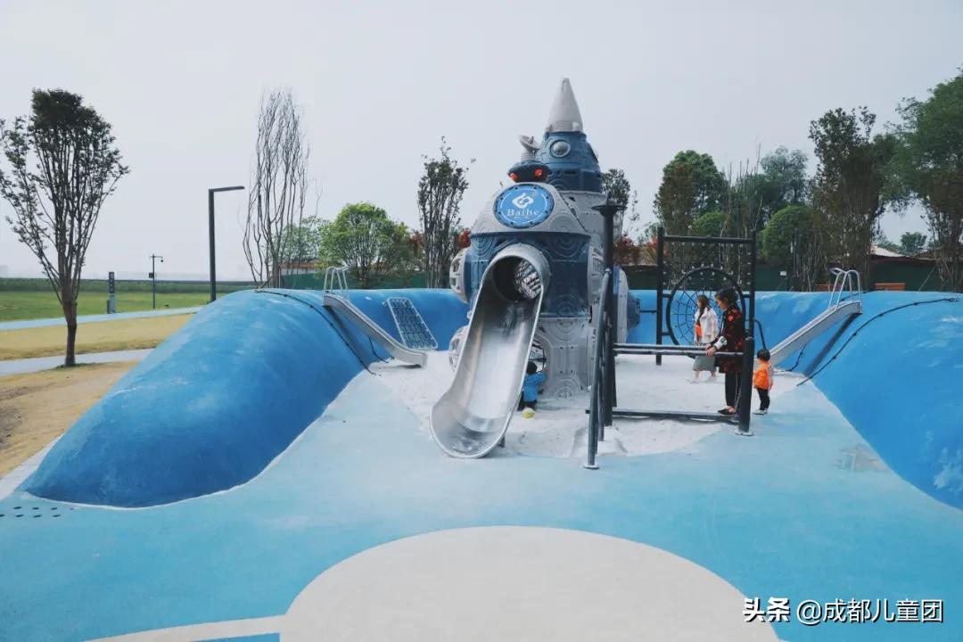 双流空港体育公园看飞机攻略,周末去空港花田