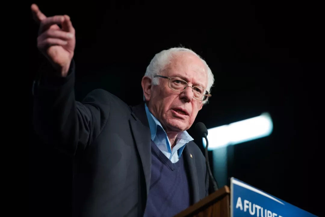 哈里王子受到警告完整版,哈里王子特朗普