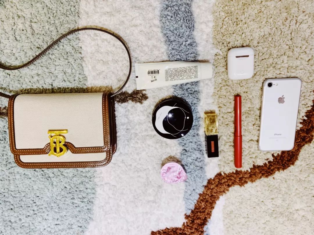 高定burberry包包,burberry时尚通勤包包