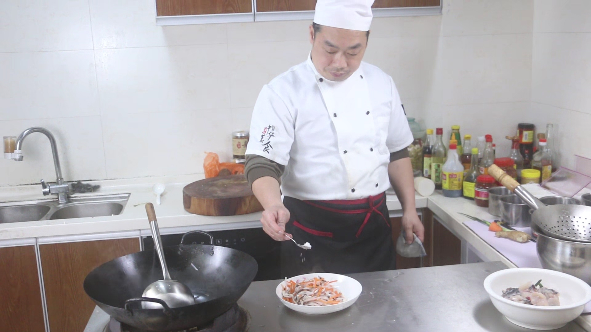 红尾鲢做法,做了二十年的鱼