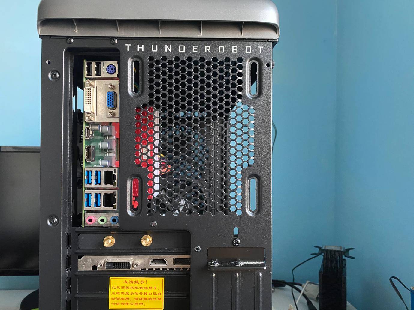 cpu安装在主板上还能拿下来吗,电脑换了主板和cpu需要重装系统吗