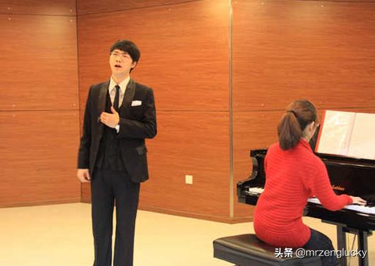 唱歌5个元音的正确唱法视频,唱歌5种嘴型