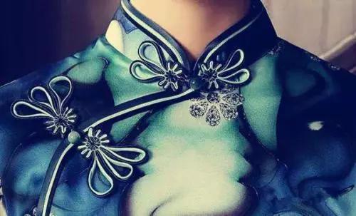 女性身材雕塑作品,温婉的旗袍造型