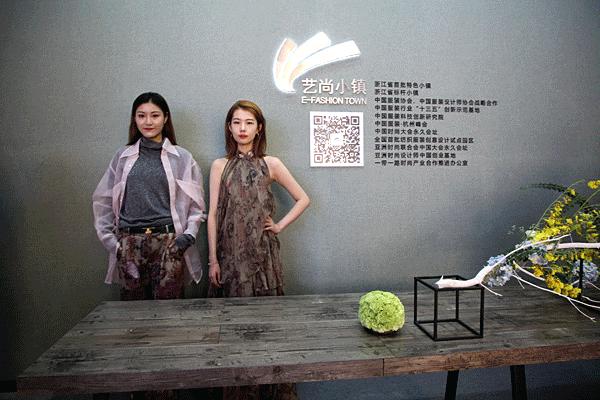 超百图再现2018年服装圈内那三十道靓丽风景……