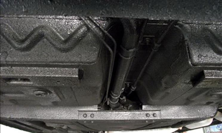 底盘装甲谁喷谁后悔,什么是装甲底盘