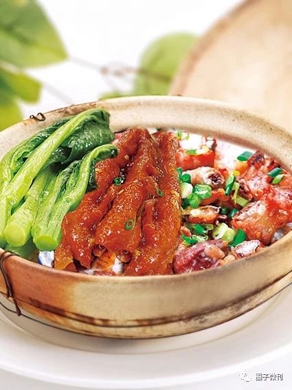 雅韵流光的茉莉餐厅，不彰显，自芬芳