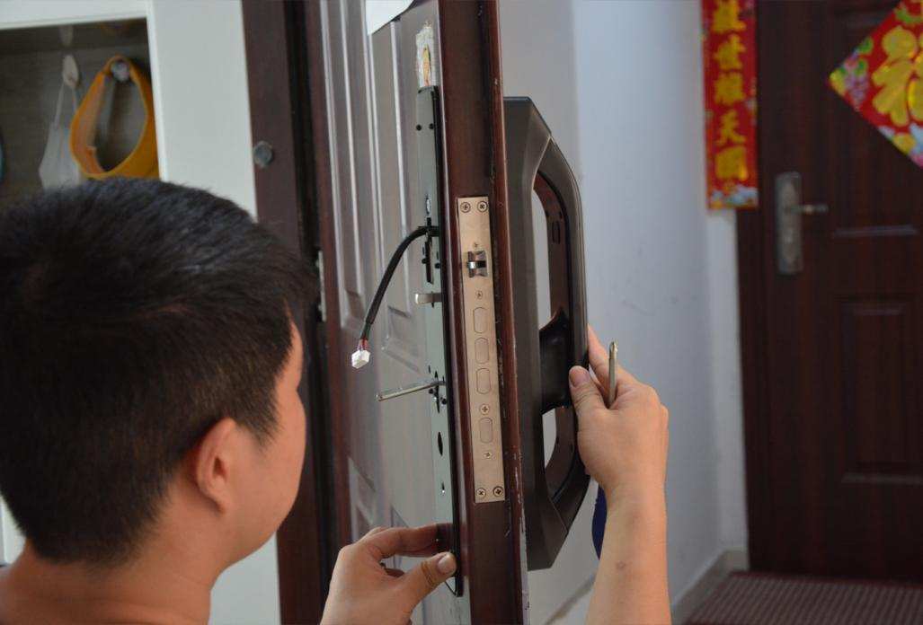 华为智选德施曼智能门锁如何配网,华为智选德施曼智能门锁报警