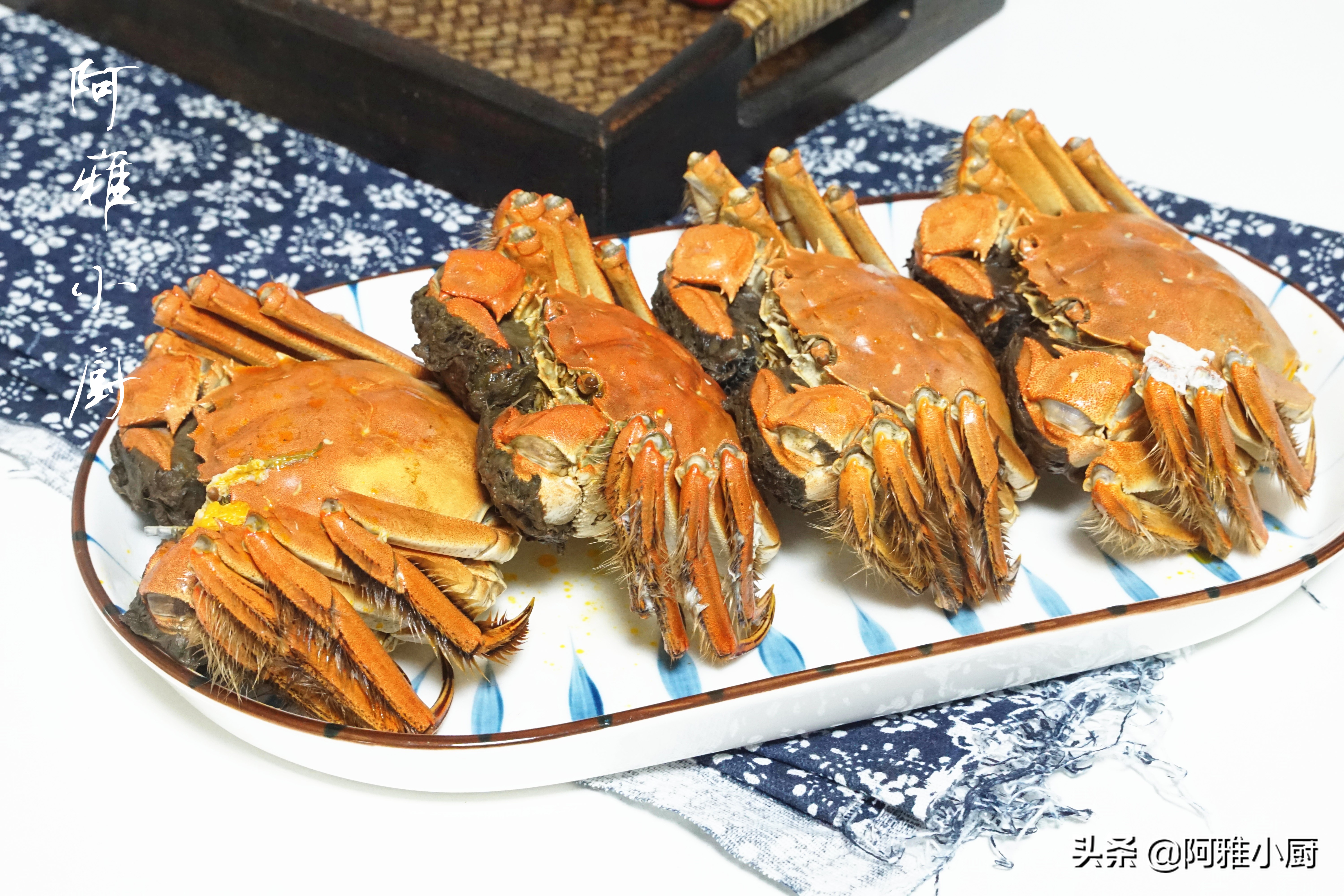 大闸蟹对比,公大闸蟹和母大闸蟹哪个更好吃