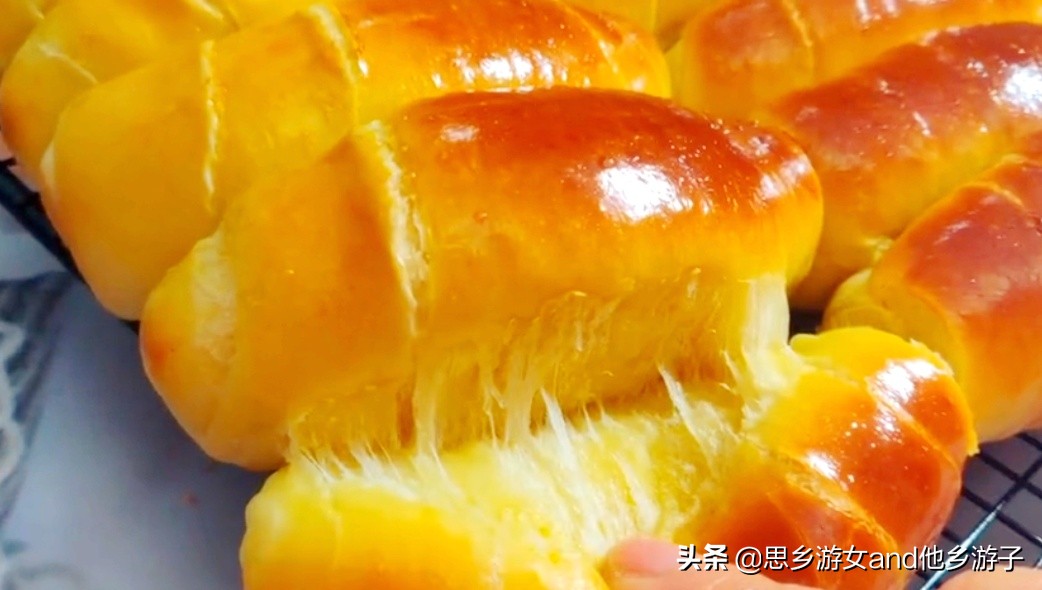 波兰种的牛角面包做法,波兰种牛奶吐司面包做法