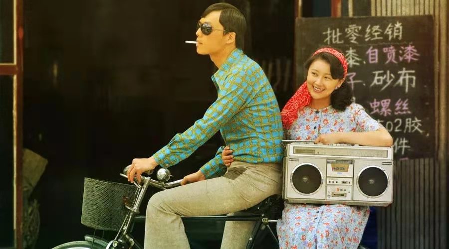 懵懂的青春纯粹的爱情,年少懵懂的爱情是最珍贵的