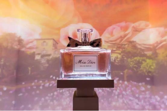 一定要拥有的几款香水,凭香味识人