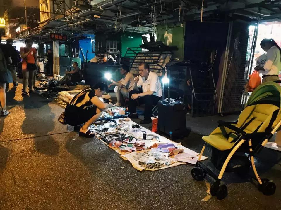 「社创案例」你热爱环保吗?那就摆个闲地摊,也可以功德无量!