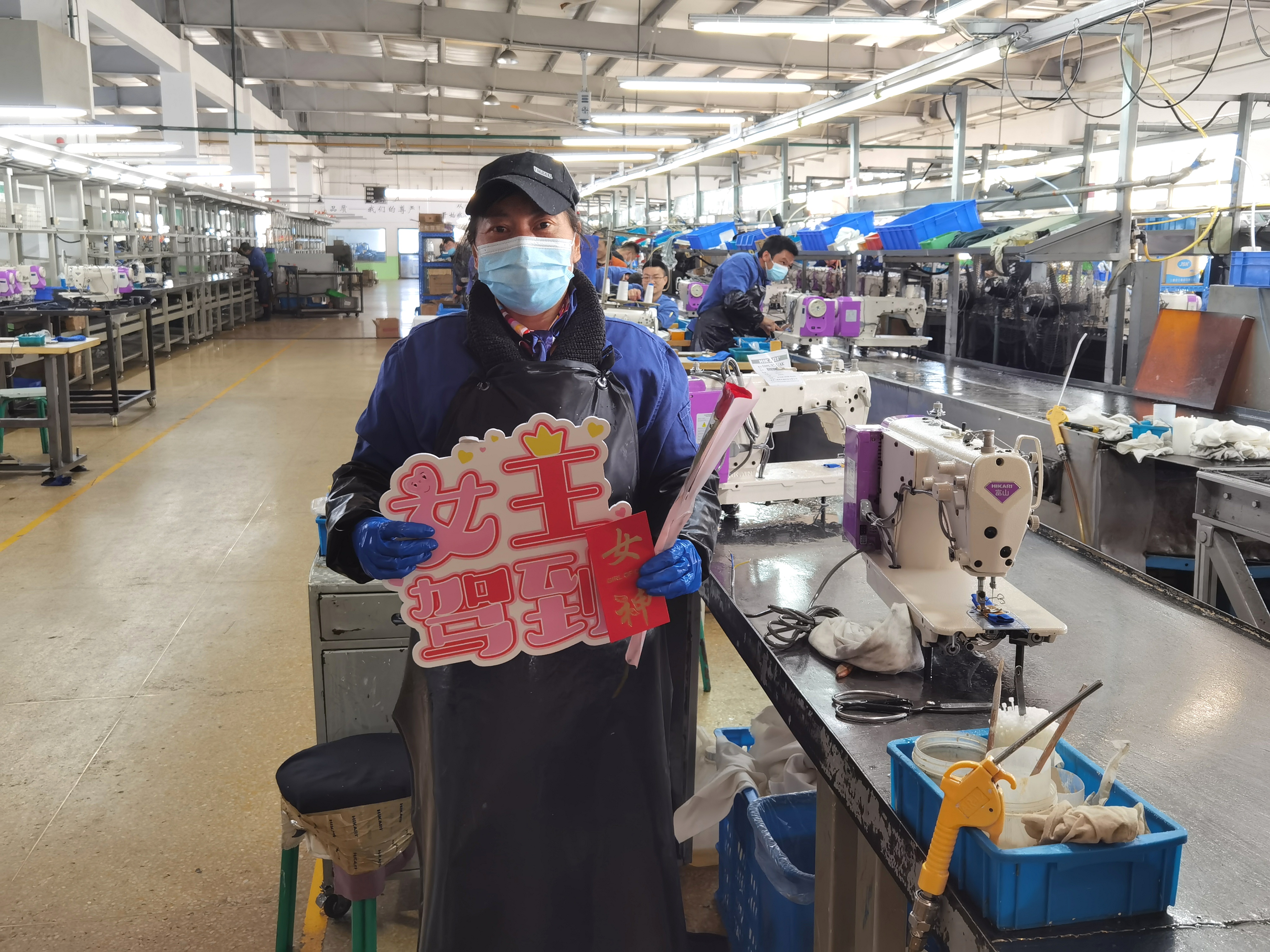 女神节致敬了不起的女王,女神节致敬女兵