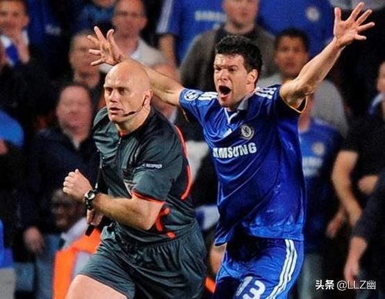 足坛十大感人催泪瞬间,足坛十大感动催泪视频