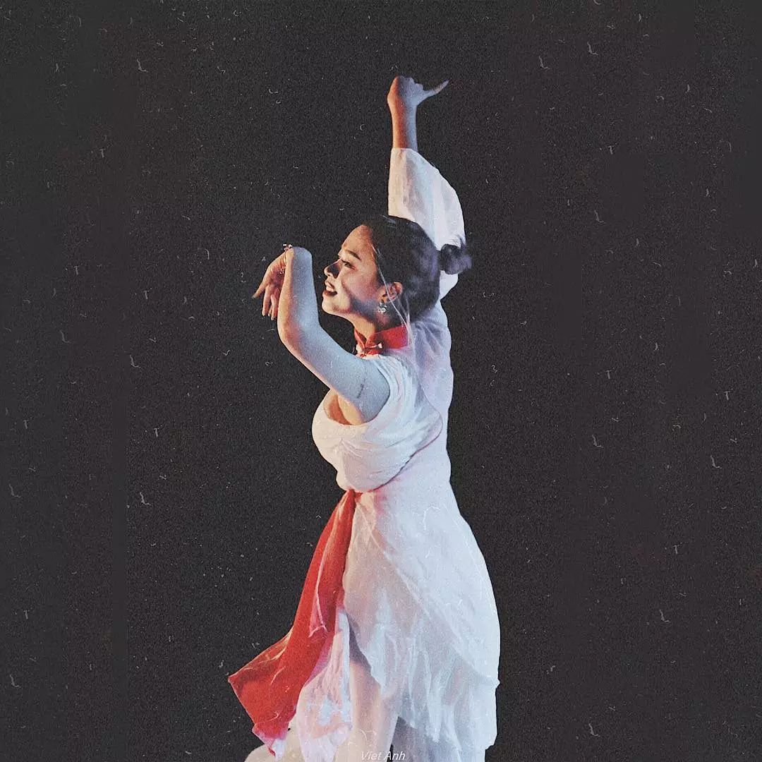 越南网红小姐姐妆容,越南ins小姐姐化妆