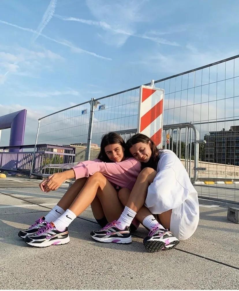 拍闺蜜照怎么拍才好看,闺蜜照如何拍得好看