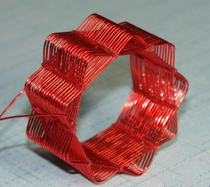 五十年代不用电的收音机,六七十年代的收音机需要电吗