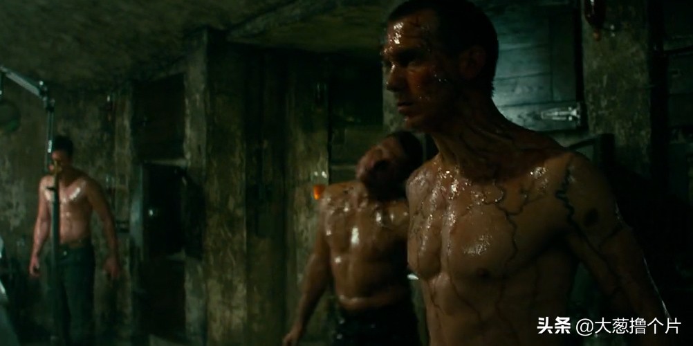 使命召唤黑科技大战模式,使命召唤生化模式用什么枪