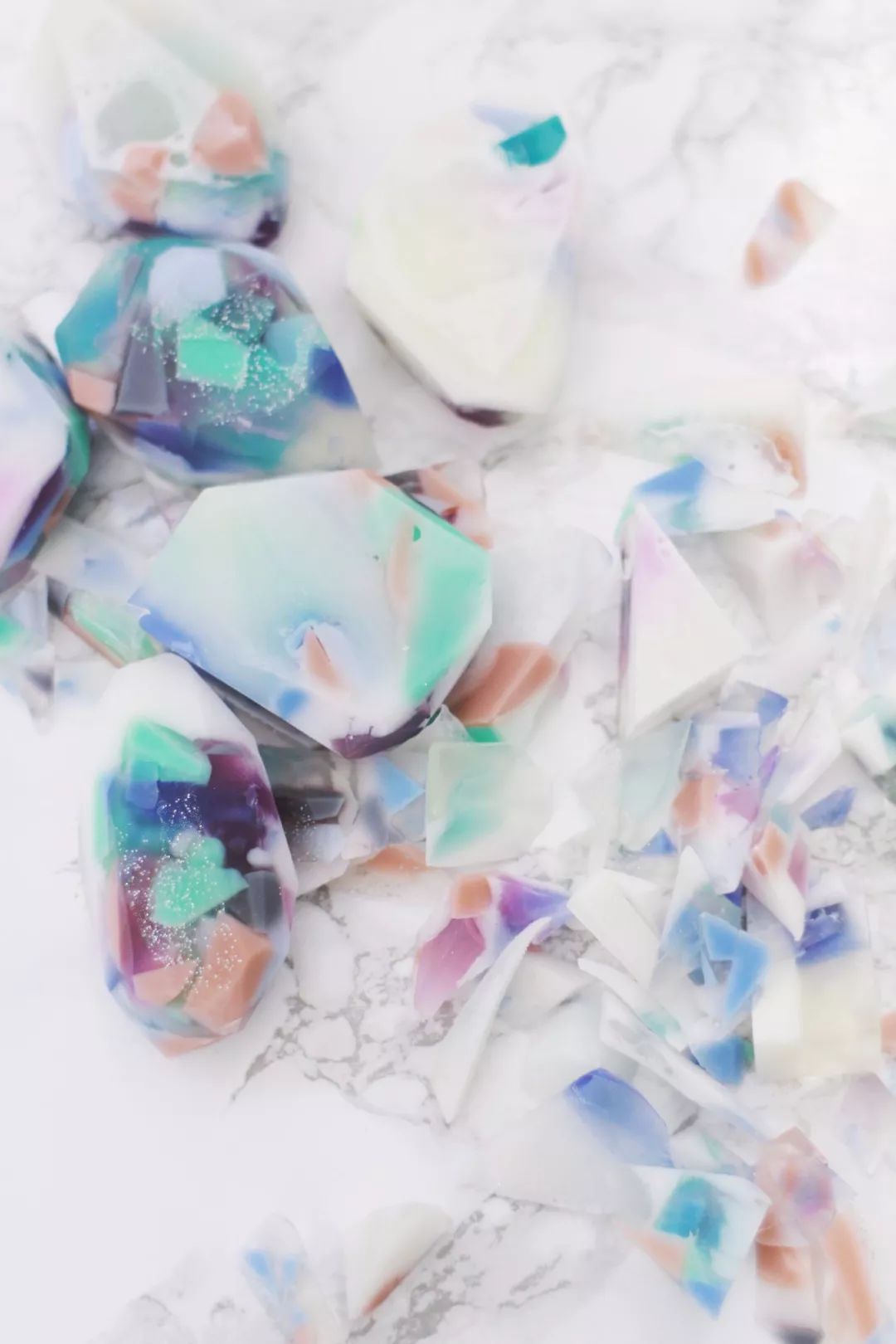 家里的肥皂头怎么重新利用,碎肥皂头怎么能融化做成一整块呢