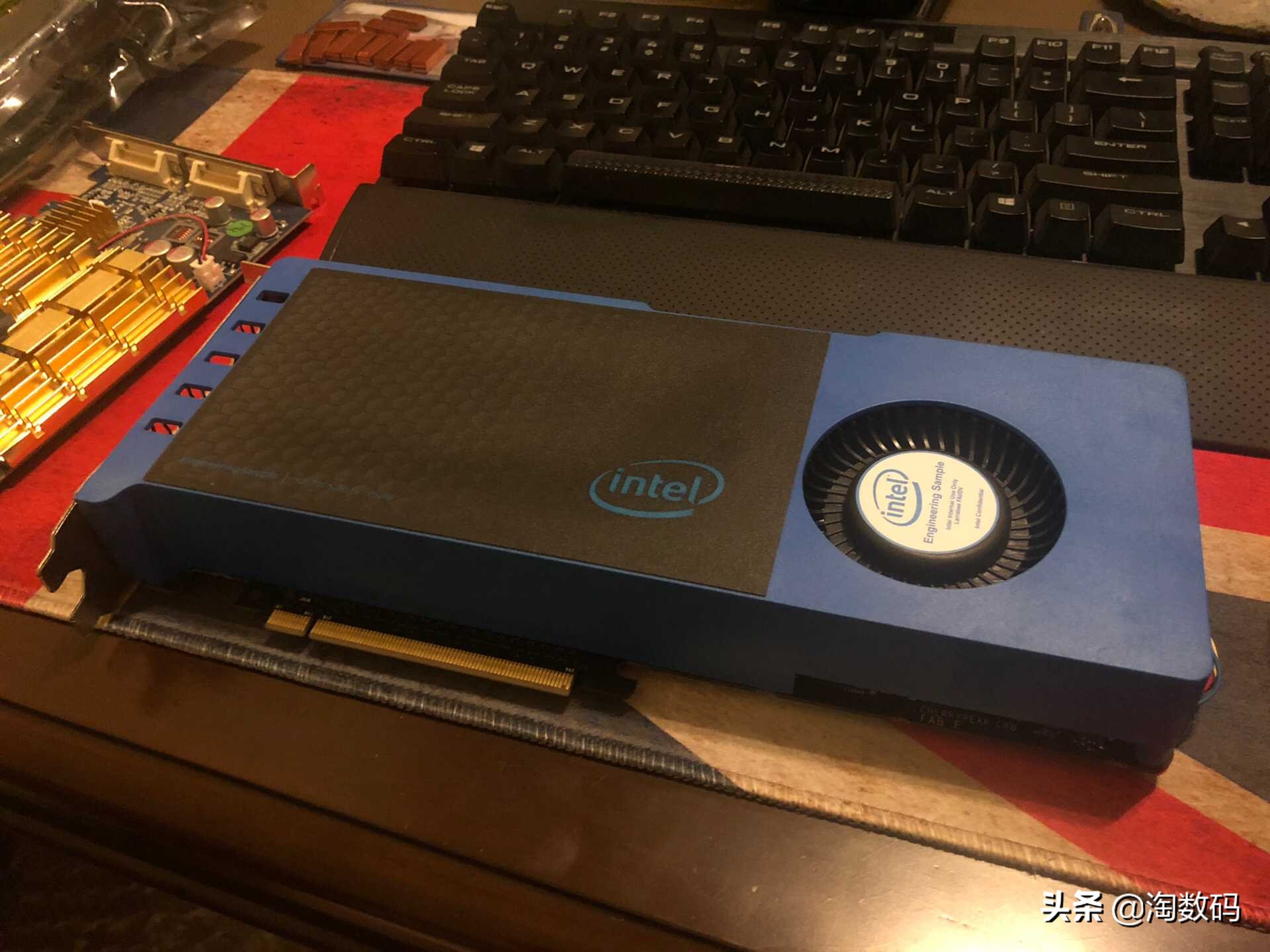 能认识这几张显卡的,都是至少20年数码PC经验的骨灰级大神