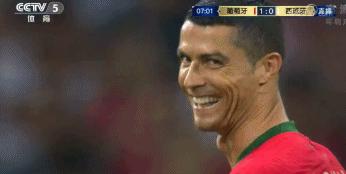 c罗最新假摔,c罗为什么热衷于假摔