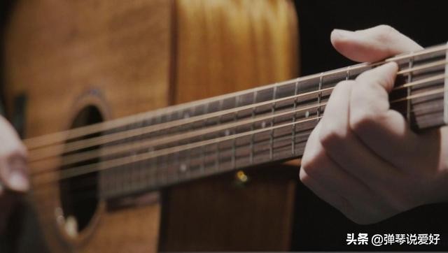 初学吉他需要掌握哪些技巧,初学吉他要先掌握什么技巧