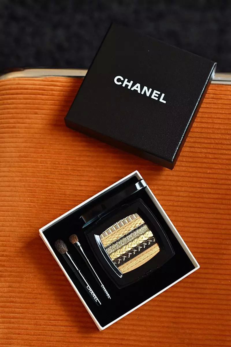 买眼影盘超便宜,买眼影盘返100元