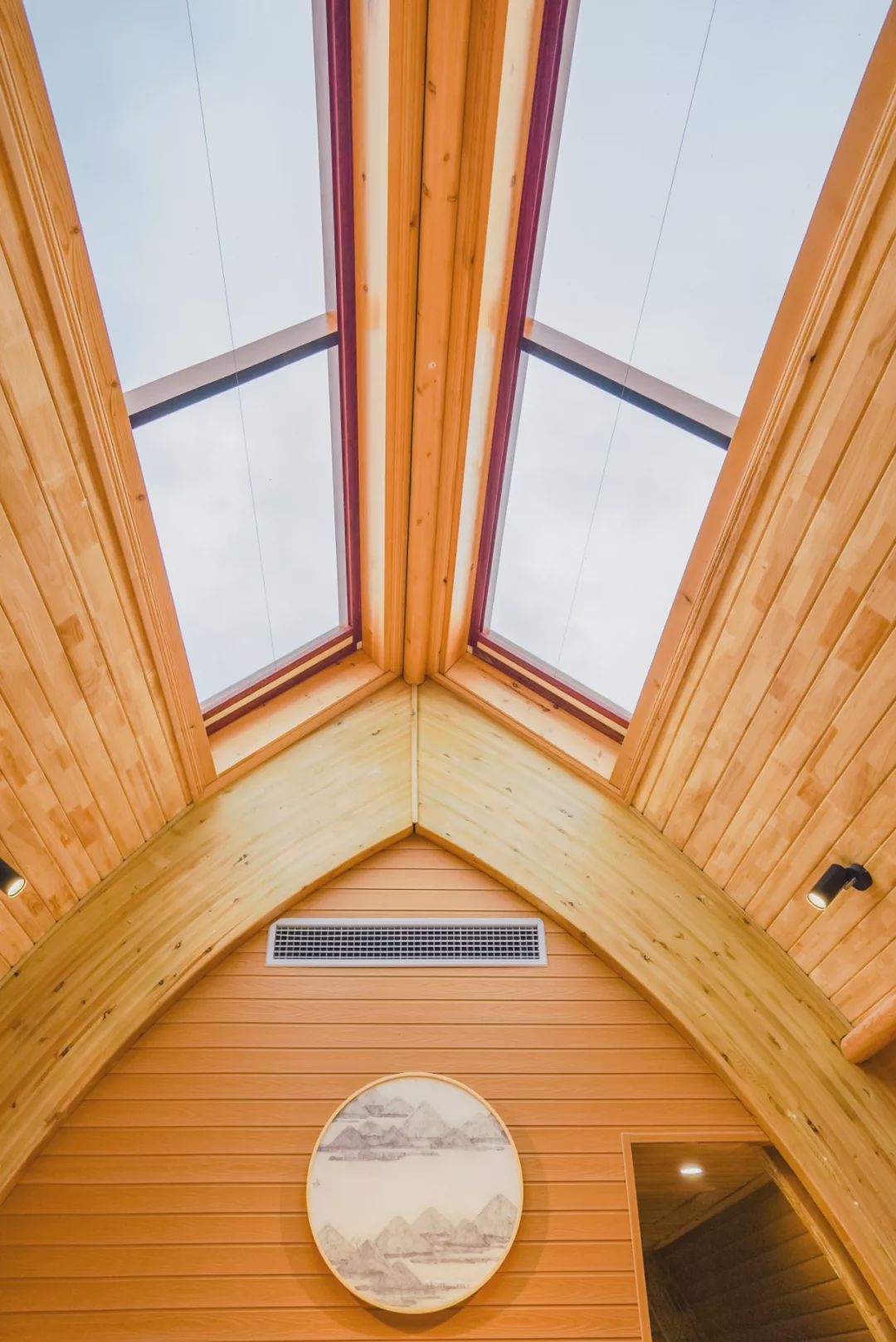 柳州周边迅速蹿红的江枫船屋别墅！天空之境简直美绝了