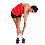 如何跑步才能避免髂胫束综合征,膝盖外侧髂胫束疼痛跑步怎么保护