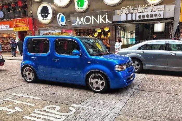 空间魔术师是什么b级轿车,空间魔术师是谁