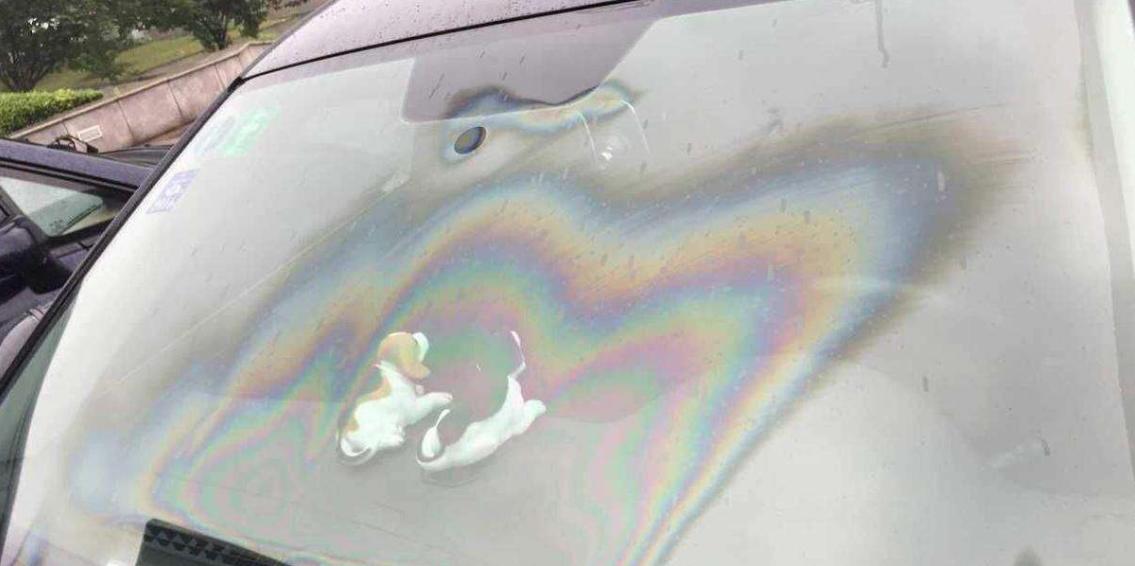 雨刮器刮不干净前挡风玻璃怎么办,车子玻璃雨刮刮不干净怎么办