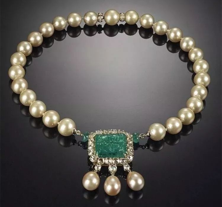 在户外挖到这样宝石千万别扔掉,不怕太阳暴晒的宝石