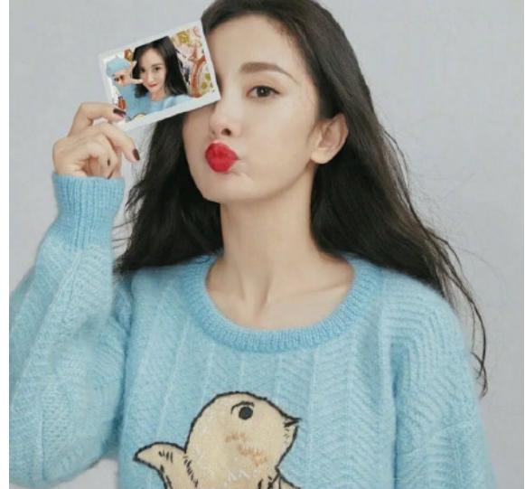 鞠婧祎与杨幂撞衫是谁先穿的,鞠婧祎穿山寨博主道歉