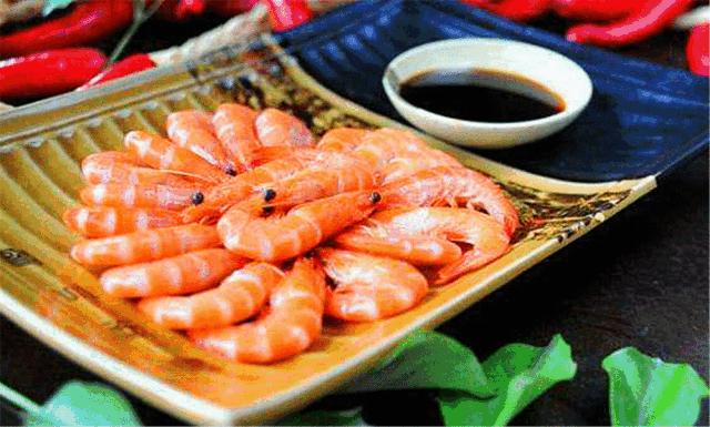 白灼虾用热水要煮几分钟,白灼虾用开水煮几分钟