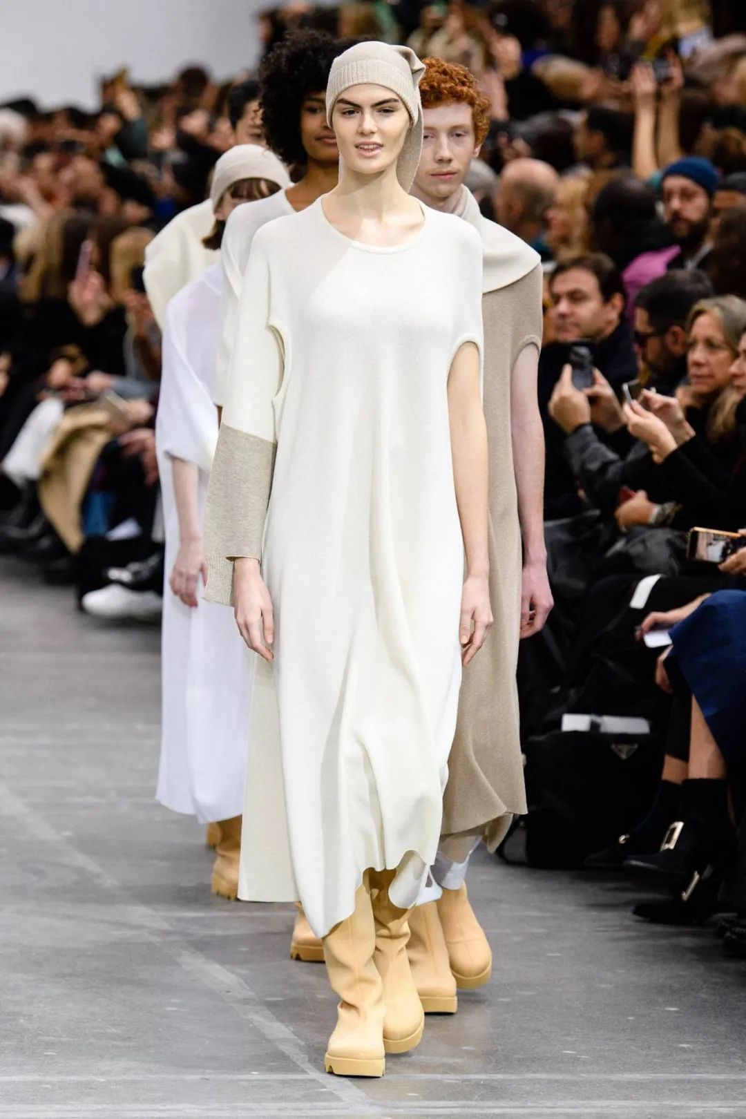 三宅一生——褶皱里的世界「北京新易设计坊」