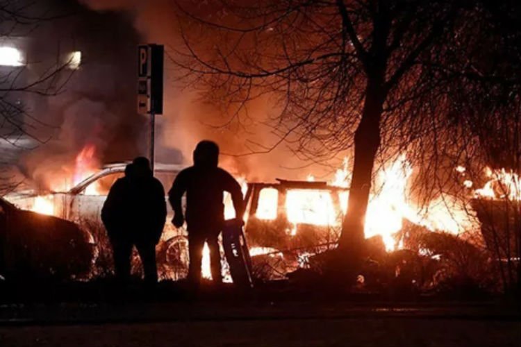 “假”元首生前竟被这类人崇拜，皆因欧洲对美俄极度不满