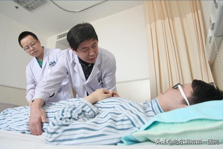 哈尔滨第一人民医院李晓峰,哈尔滨出名中医李晓峰