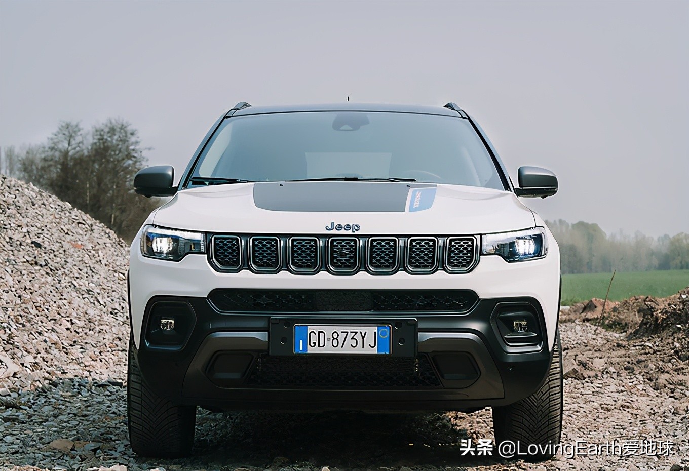 指南者trailhawk四驱,吉普指南者2014款越野测试